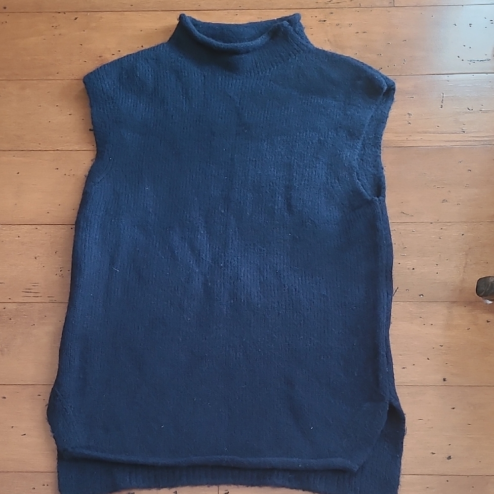Anthropologie Mock Sweater Sleeveless